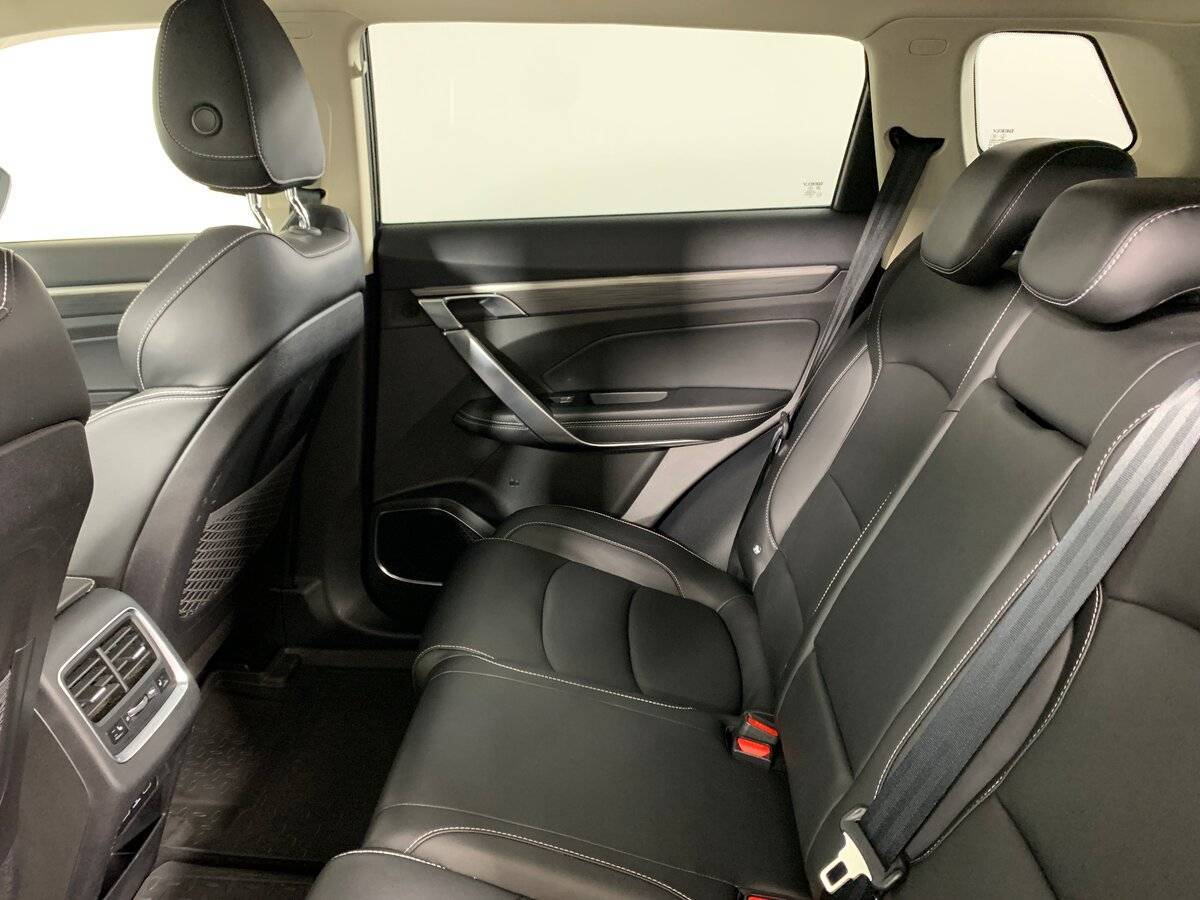 Джили Атлас Про б/у, 2023, Роботизированная. Фото: #18