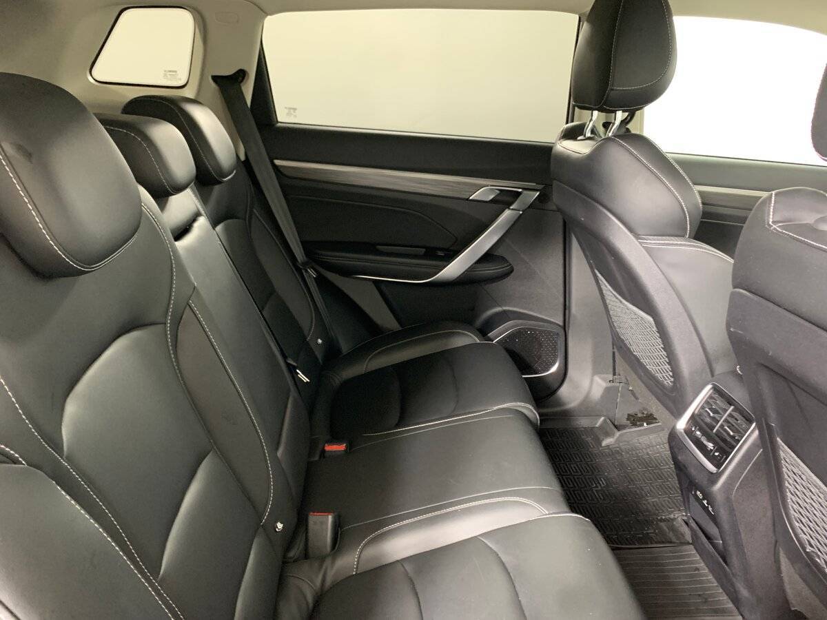 Джили Атлас Про б/у, 2022, Роботизированная. Фото: #16