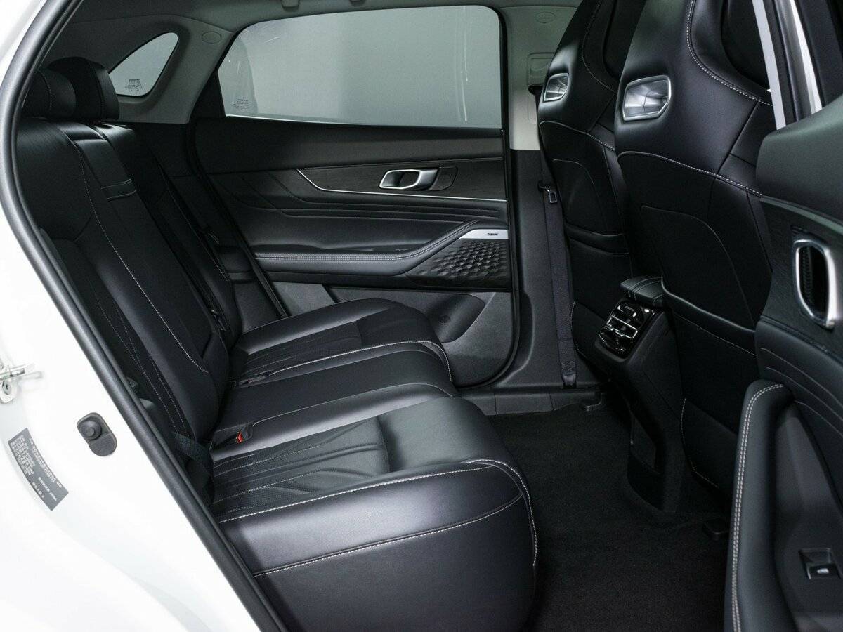 Changan UNI-K б/у, 2023, Автоматическая. Фото: #12