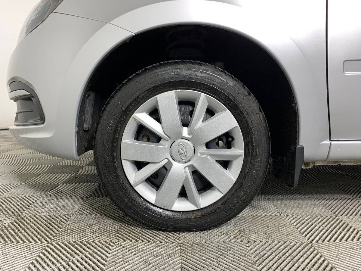 Лада (ВАЗ) Гранта б/у, 2024, Механическая. Фото: #8