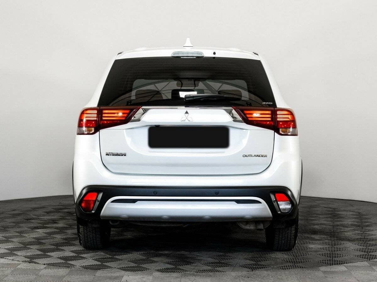 Mitsubishi Outlander б/у, 2019, Вариатор. Фото: #4