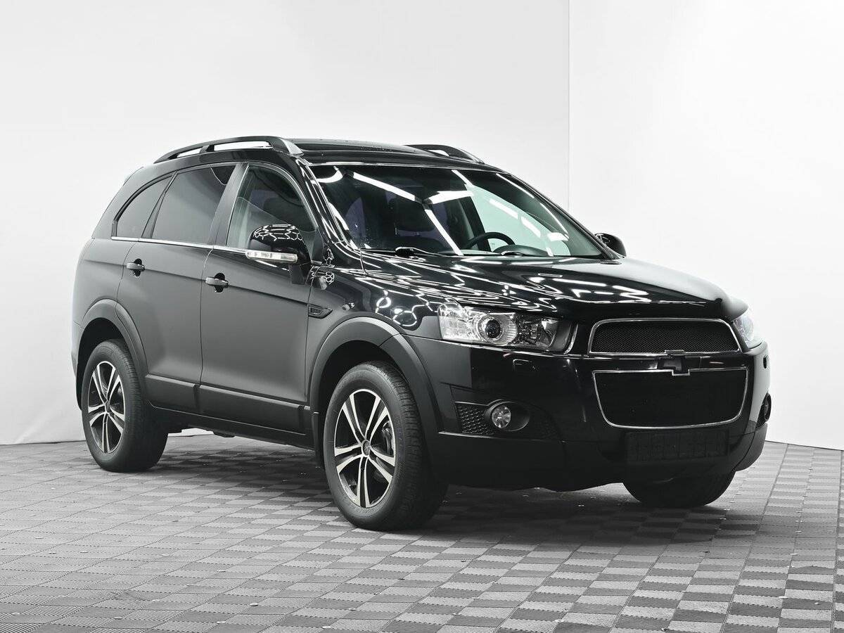 Chevrolet Captiva б/у, 2012, Автоматическая. Фото: #1