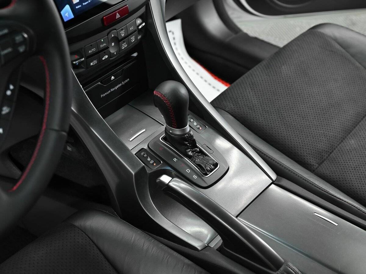 Honda Accord б/у, 2012, Автоматическая. Фото: #10