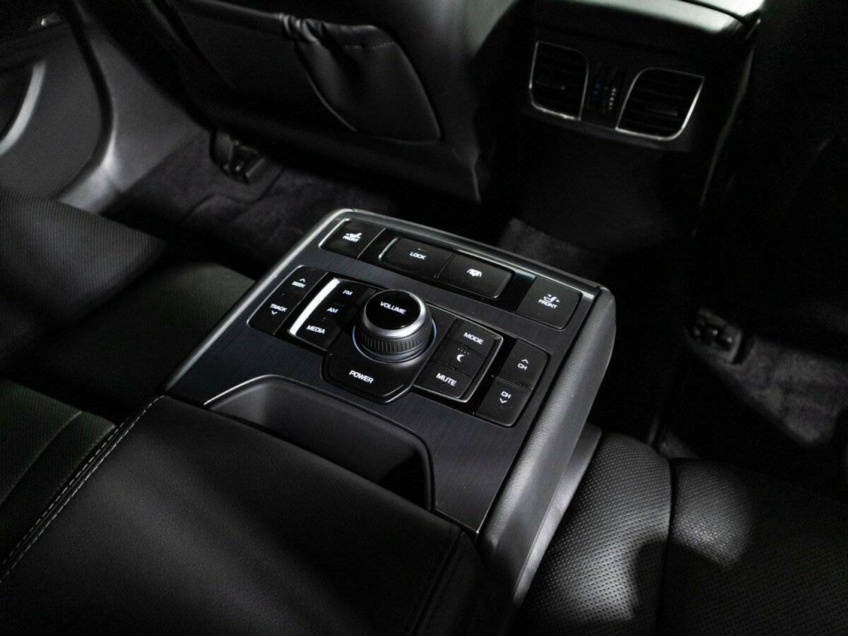 Hyundai Genesis б/у, 2015, Автоматическая. Фото: #19