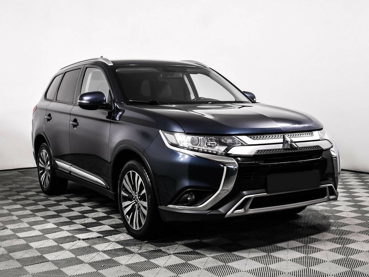 Mitsubishi Outlander б/у, 2019, Вариатор. Фото: #2