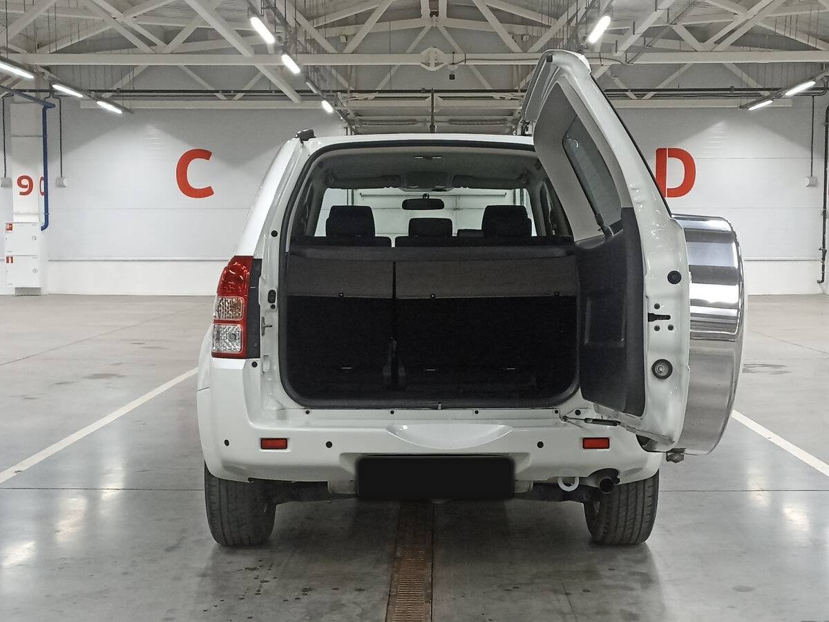 Suzuki Grand Vitara б/у, 2013, Автоматическая. Фото: #9