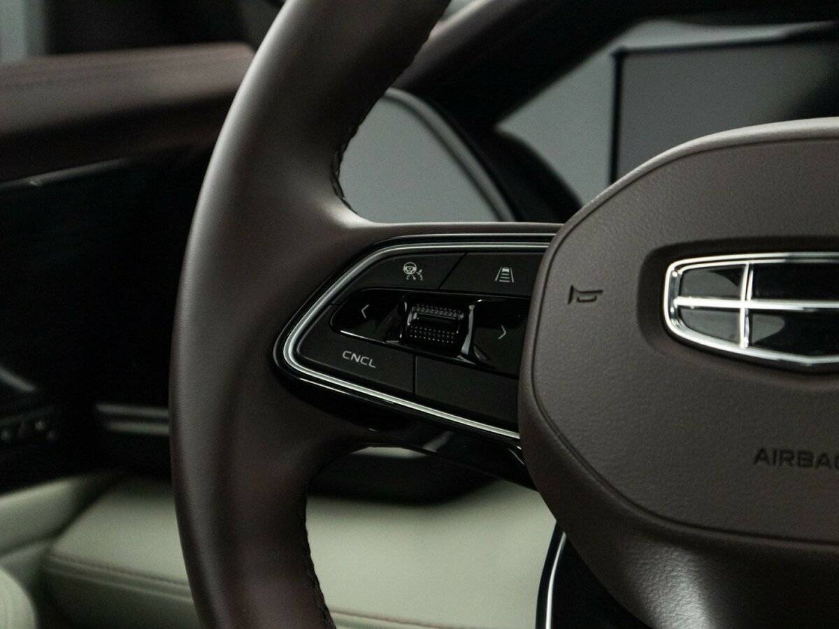 Geely Monjaro б/у, 2023, Автоматическая. Фото: #24