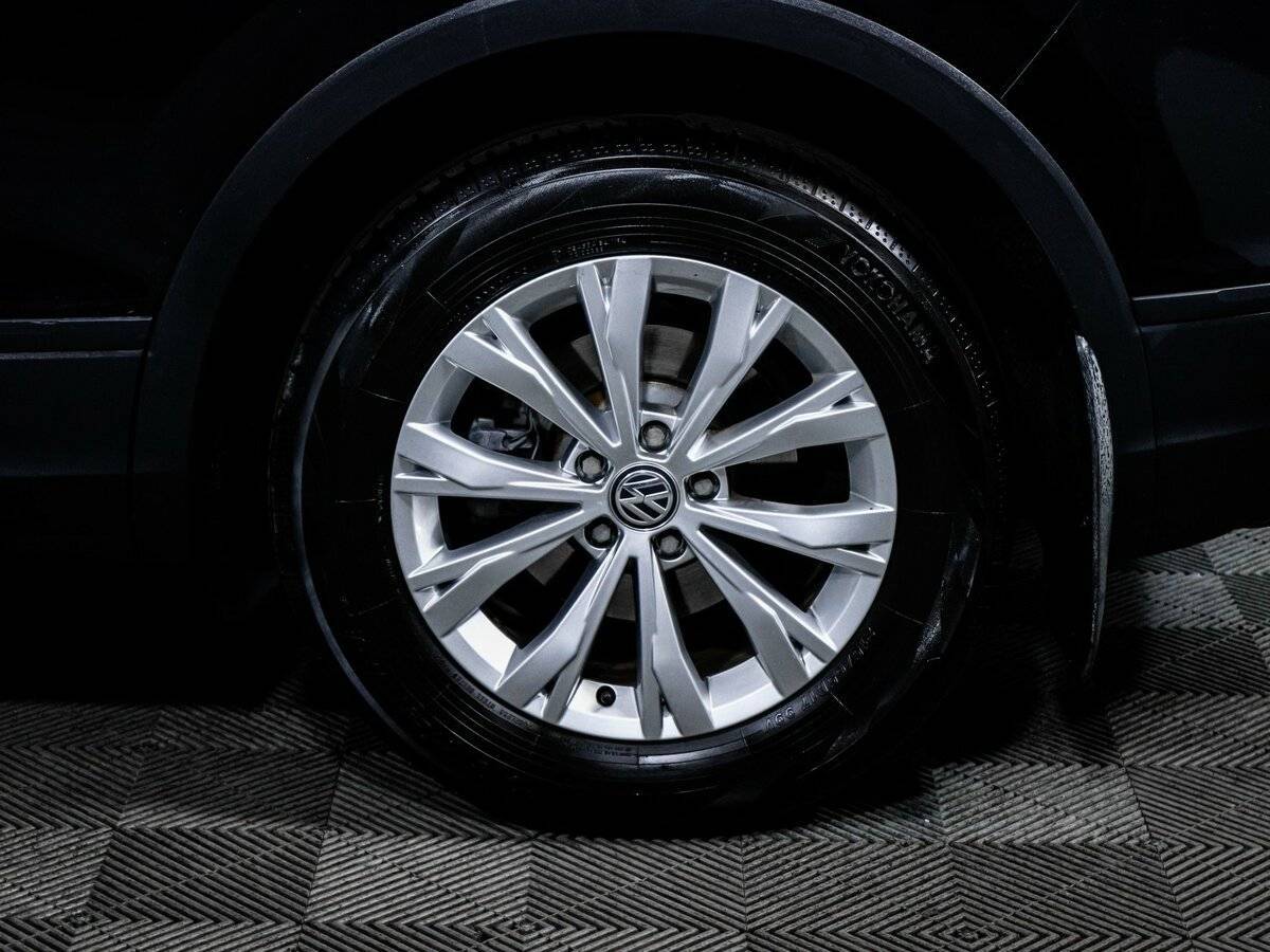 Volkswagen Tiguan б/у, 2020, Роботизированная. Фото: #14