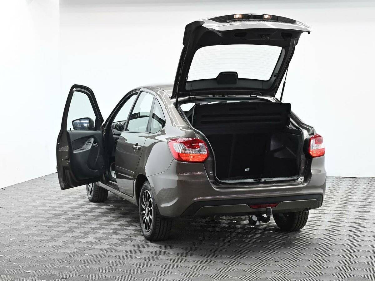 Лада (ВАЗ) Гранта б/у, 2019, Механическая. Фото: #4