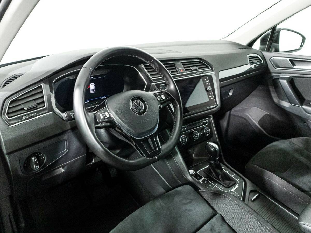 Volkswagen Tiguan б/у, 2018, Роботизированная. Фото: #10
