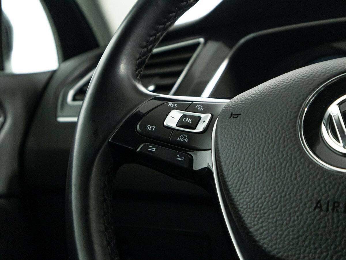 Volkswagen Tiguan б/у, 2018, Роботизированная. Фото: #22