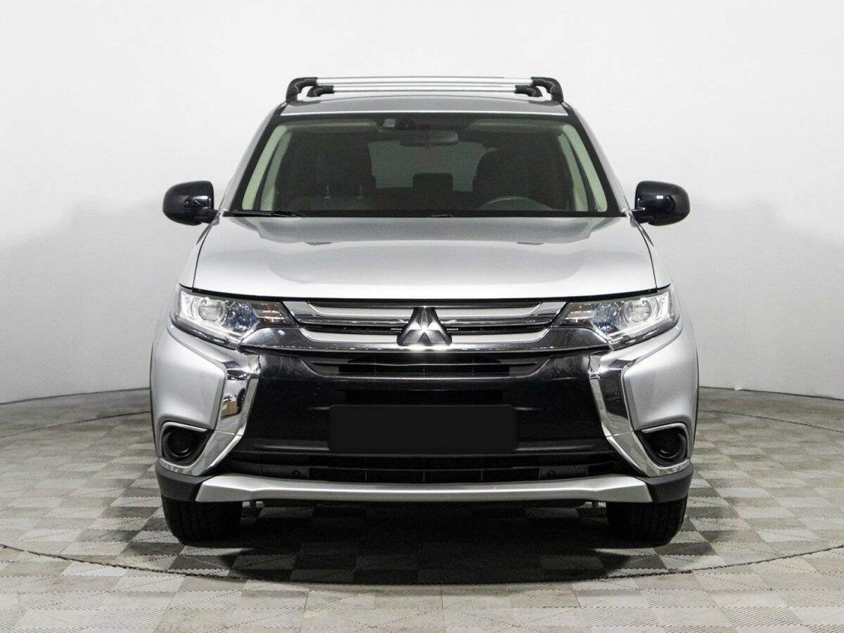 Mitsubishi Outlander б/у, 2017, Вариатор. Фото: #1