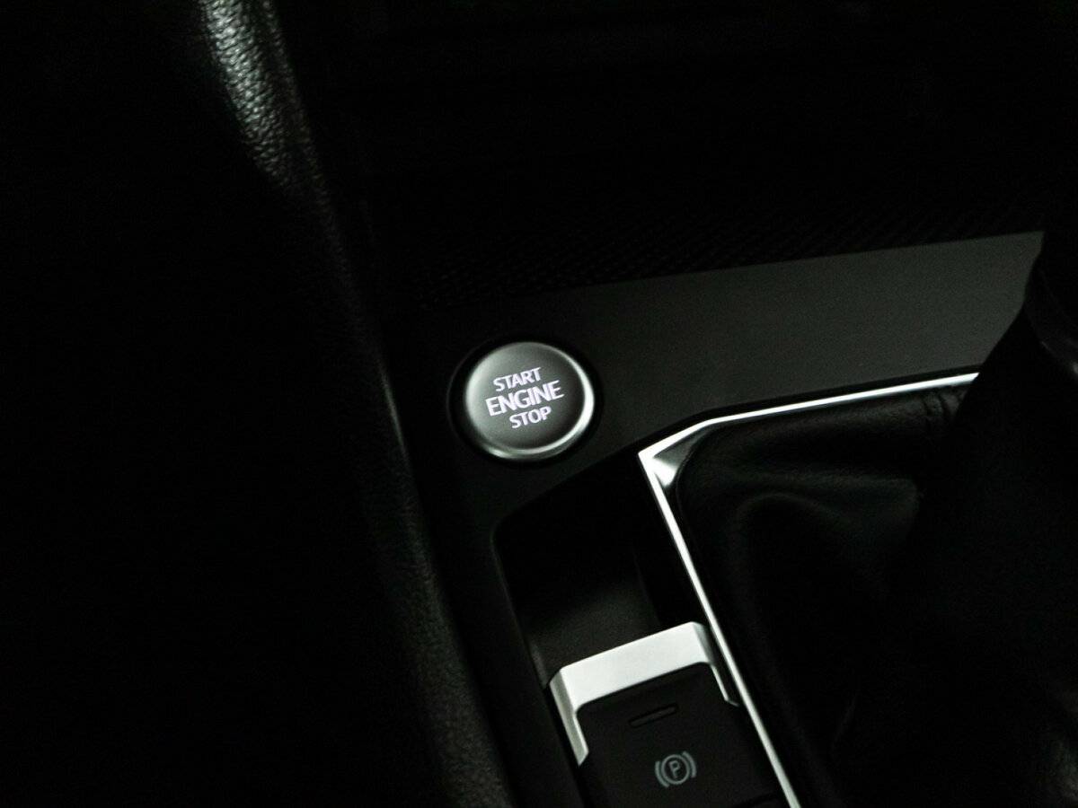 Volkswagen Taos б/у, 2021, Автоматическая. Фото: #16