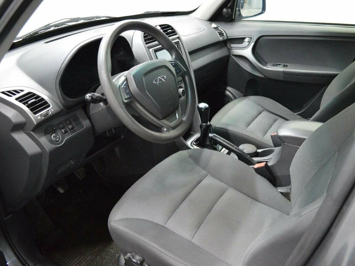 Chery Tiggo (T11) б/у, 2015, Механическая. Фото: #9