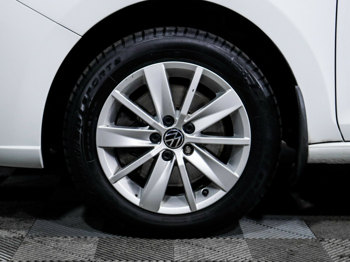 Фольксваген Поло б/у, 2021, Роботизированная. Фото: #12