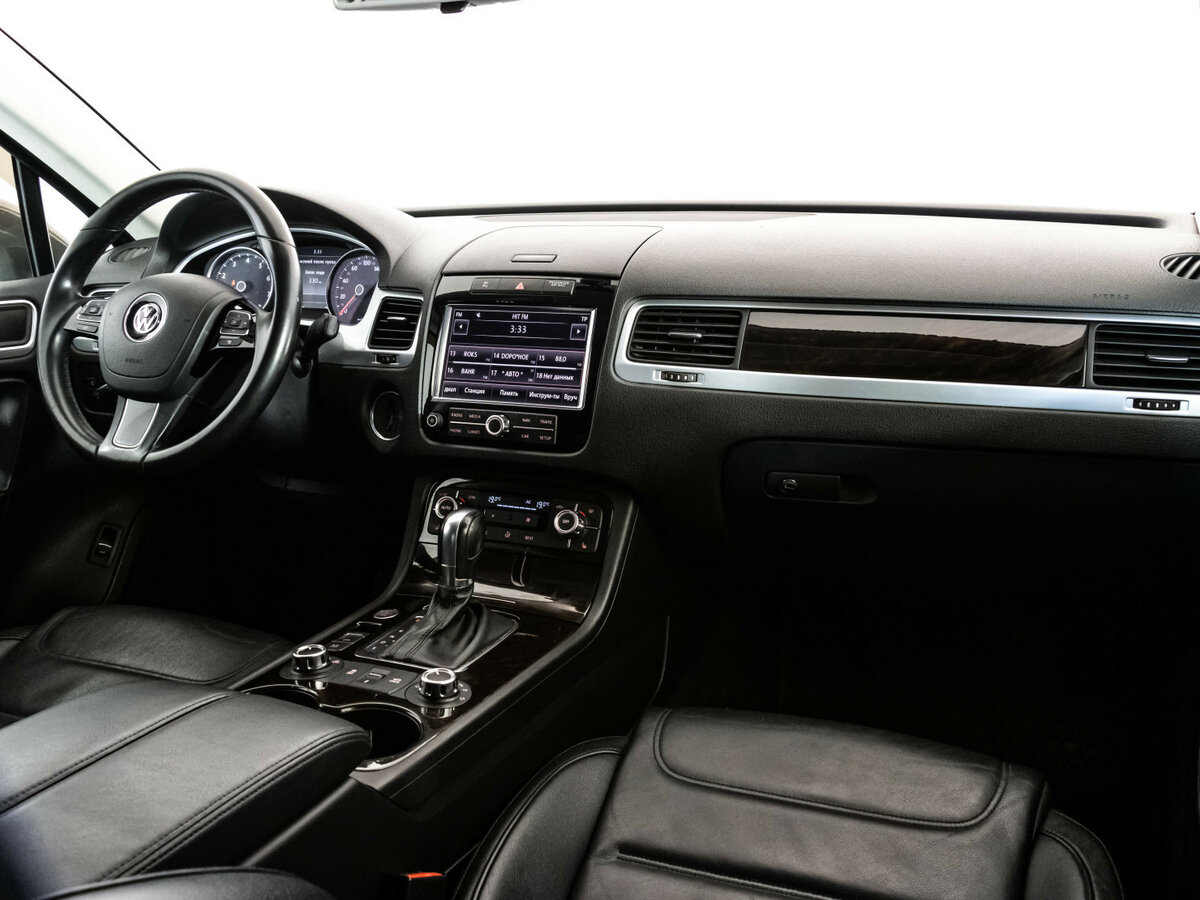 Volkswagen Touareg б/у, 2012, Автоматическая. Фото: #6