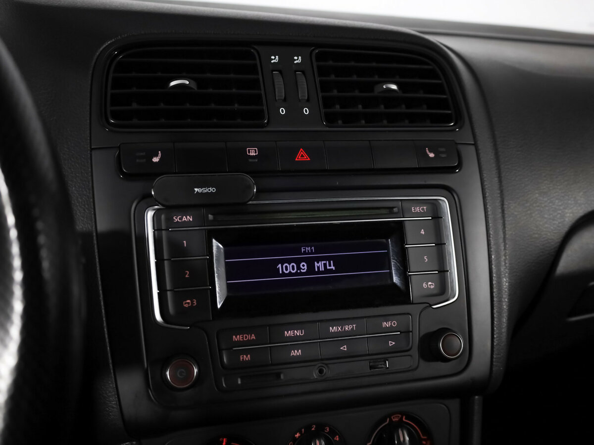 Volkswagen Polo б/у, 2013, Автоматическая. Фото: #10