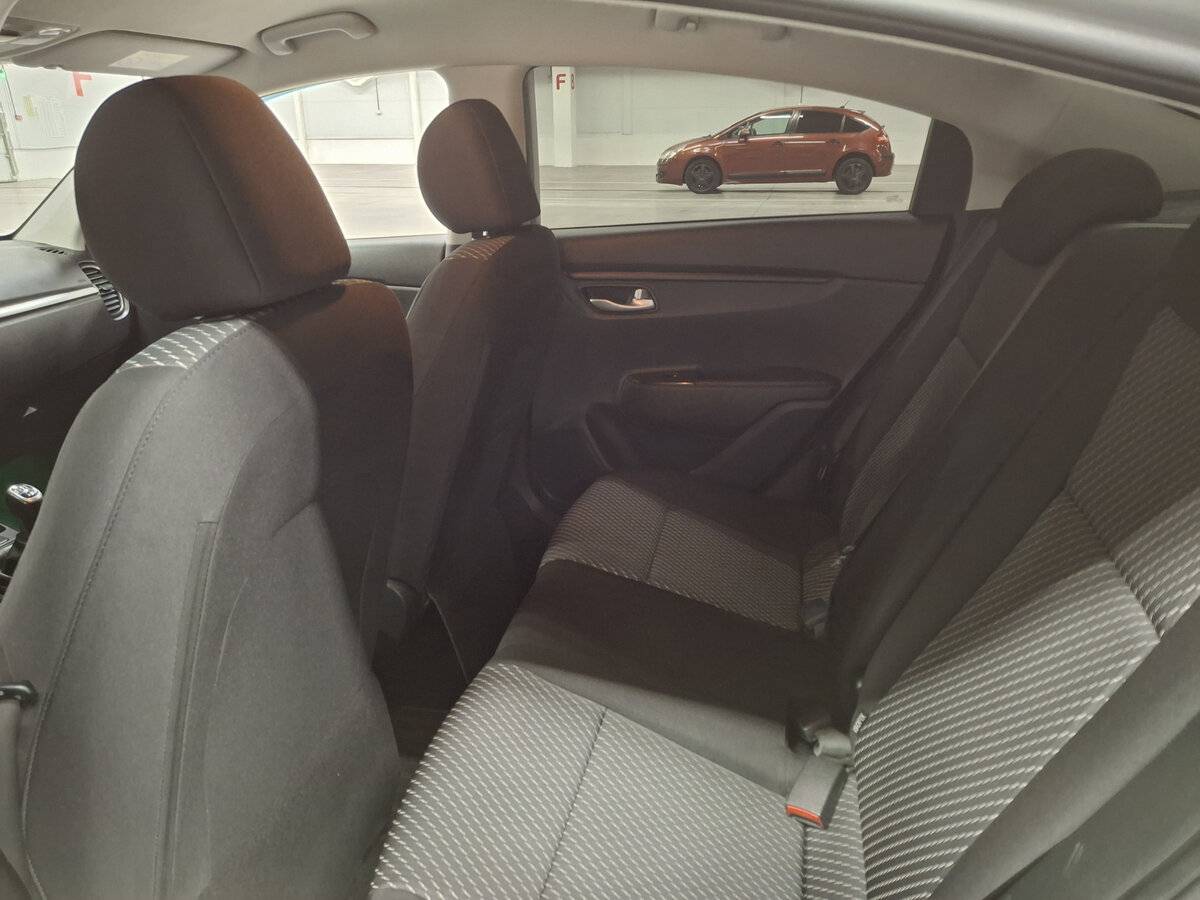 Киа Рио б/у, 2017, Механическая. Фото: #11