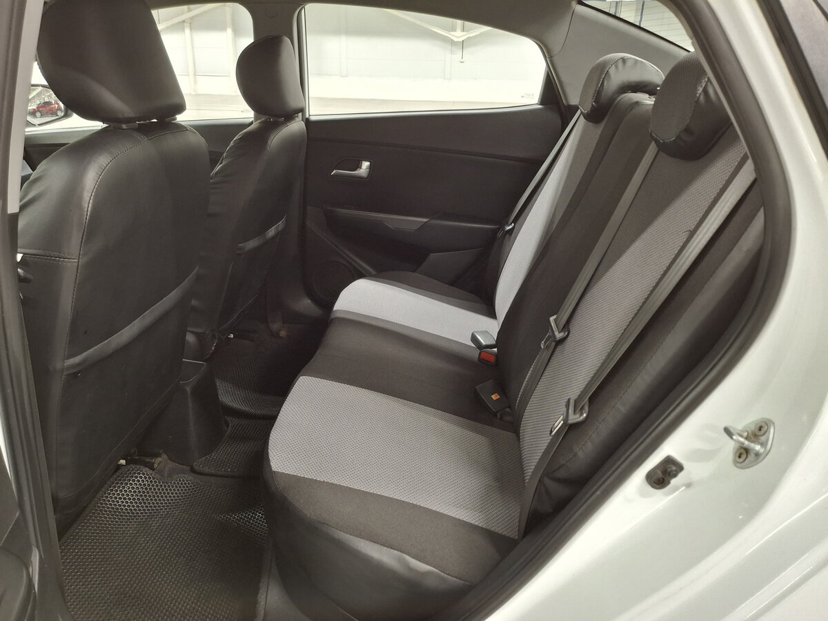 Киа Рио б/у, 2015, Механическая. Фото: #10