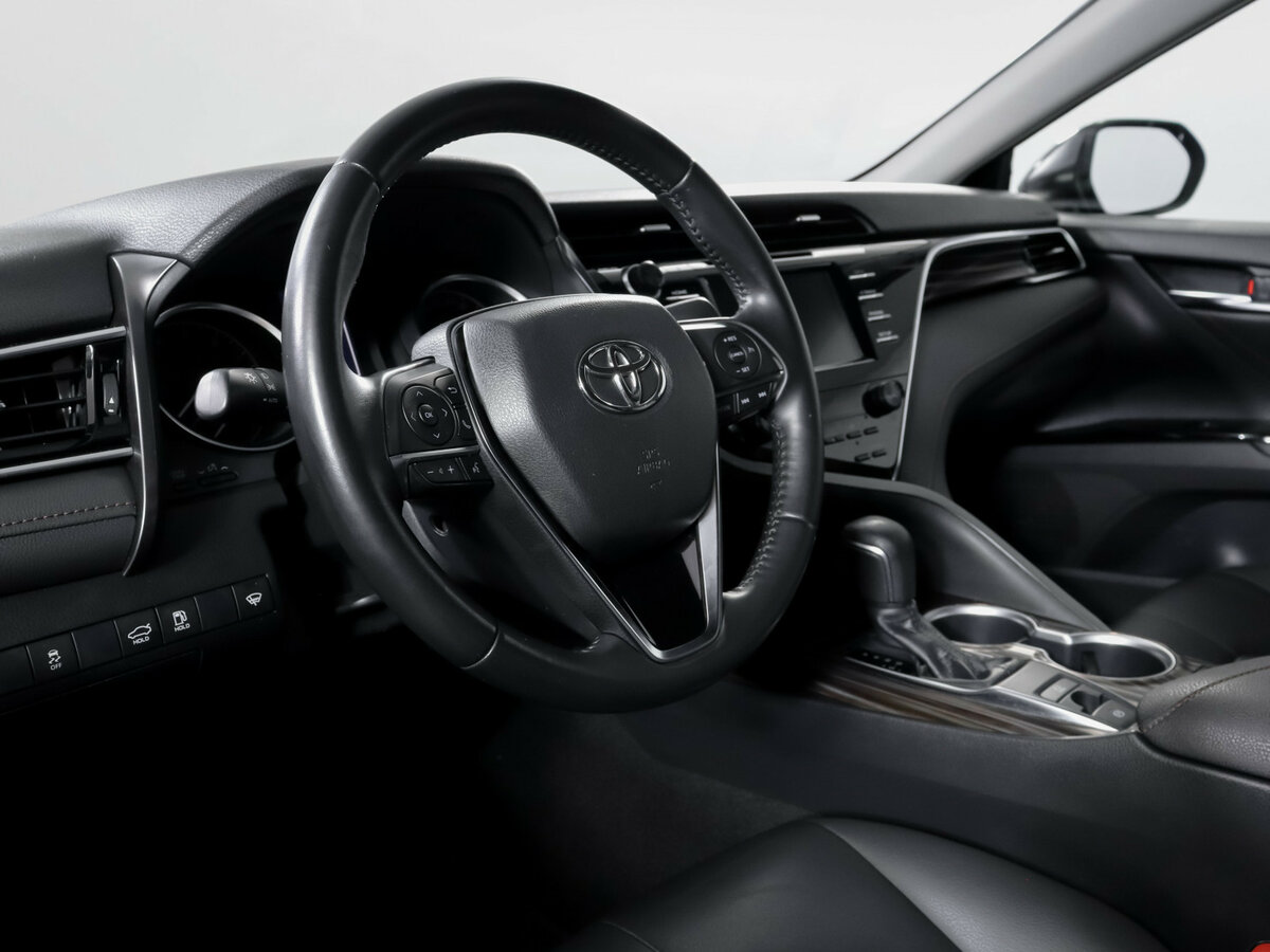 Toyota Camry б/у, 2019, Автоматическая. Фото: #12