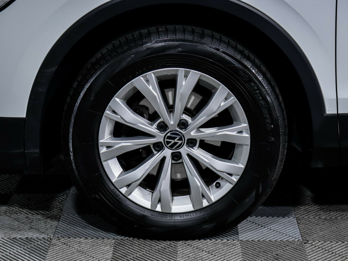 Volkswagen Tiguan б/у, 2020, Роботизированная. Фото: #13