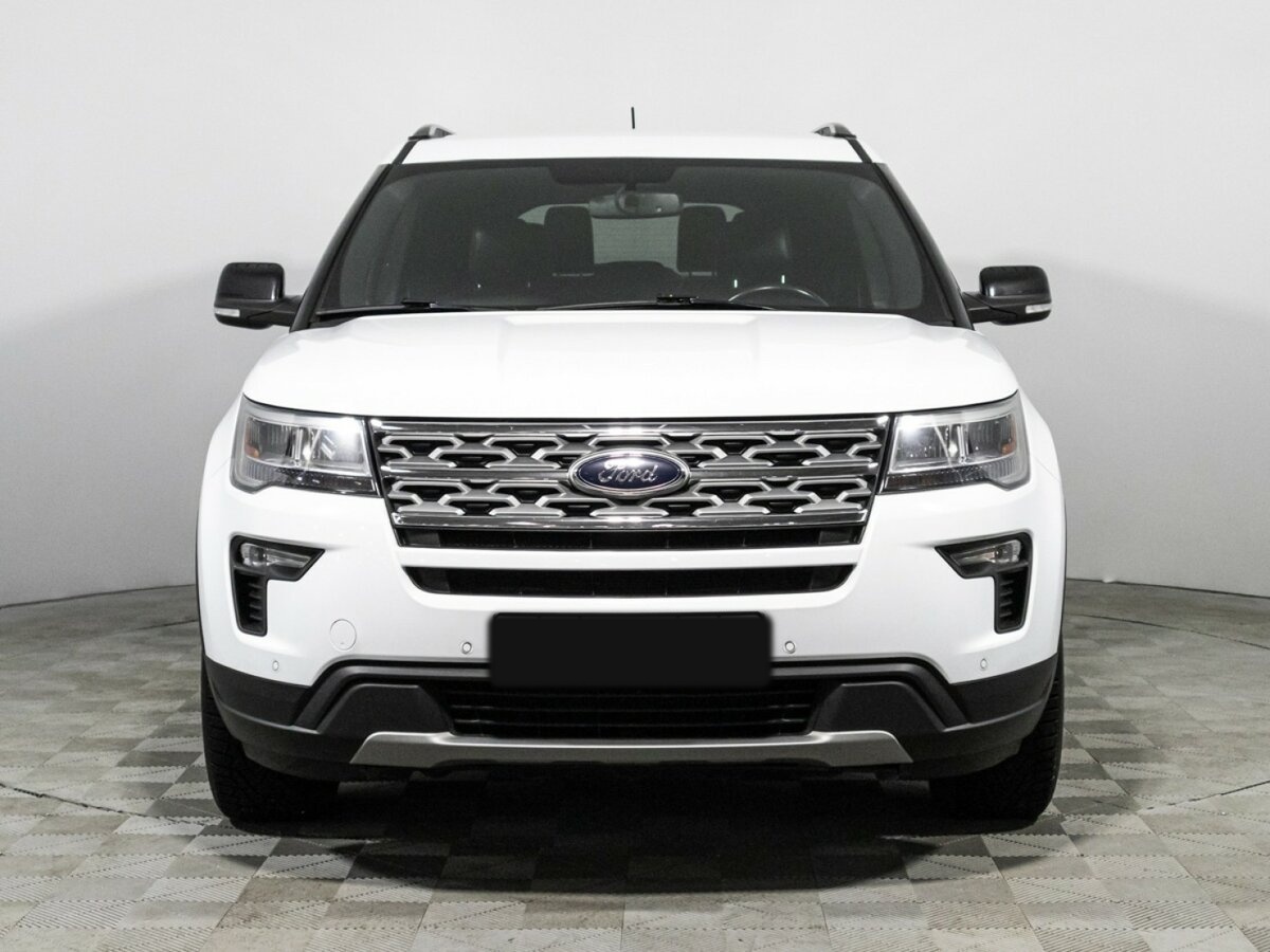 Ford Explorer б/у, 2019, Автоматическая. Фото: #1