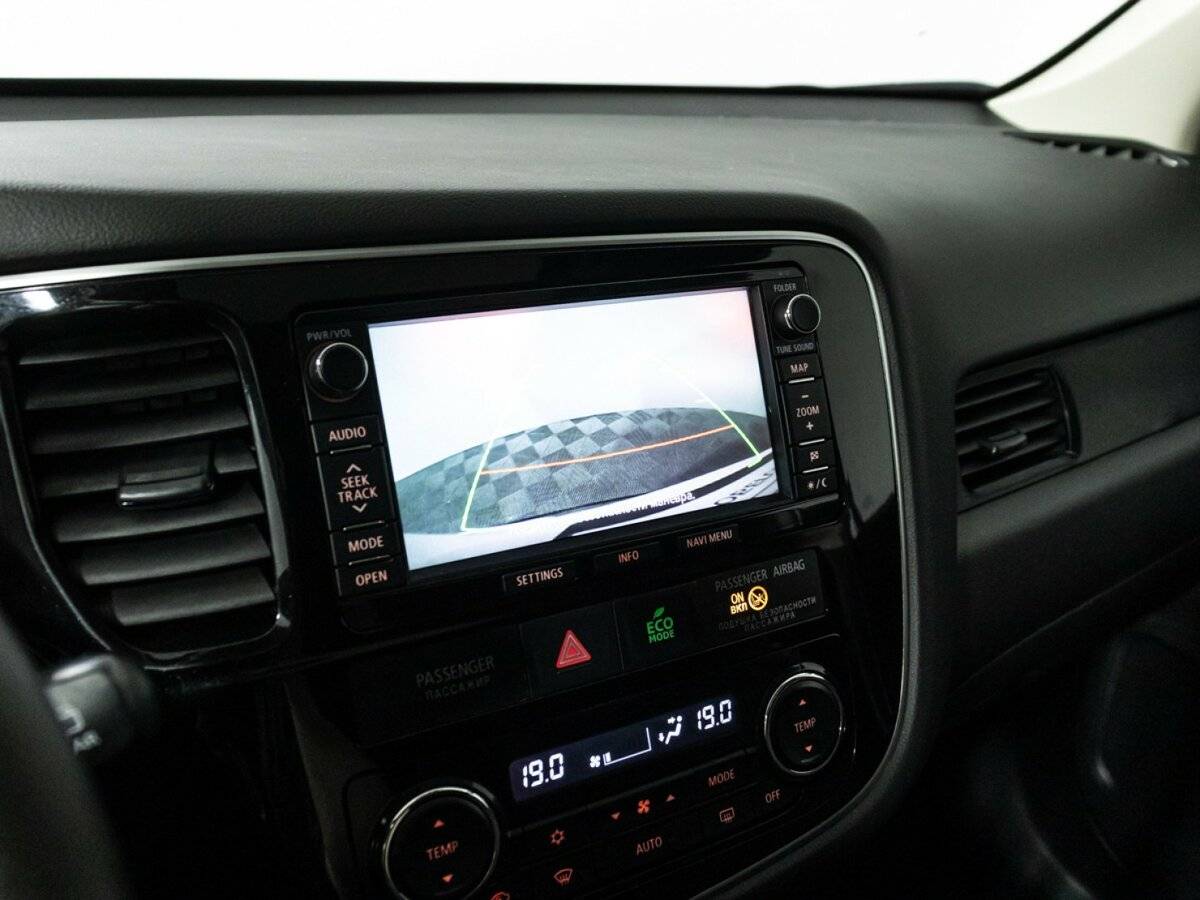 Mitsubishi Outlander б/у, 2014, Автоматическая. Фото: #16