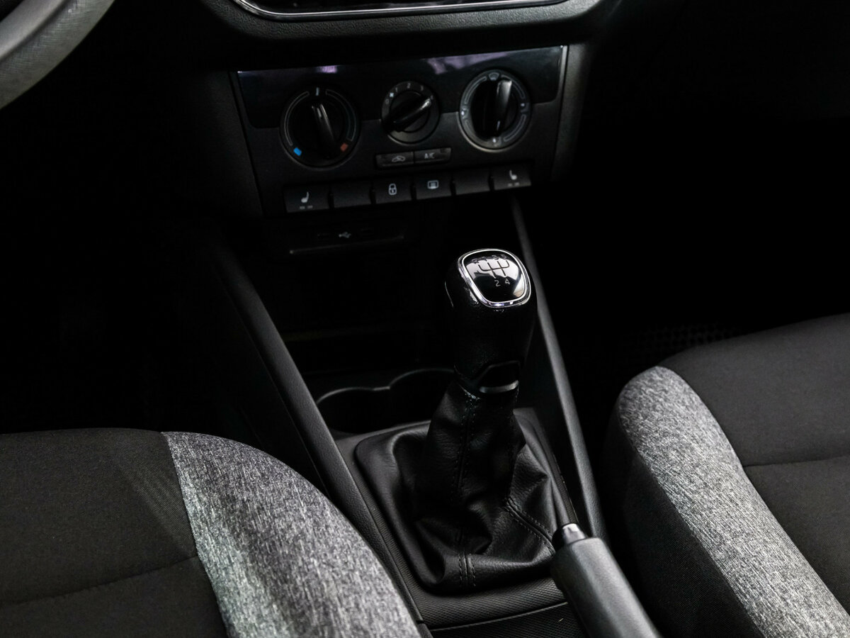 Skoda Rapid б/у, 2020, Механическая. Фото: #9