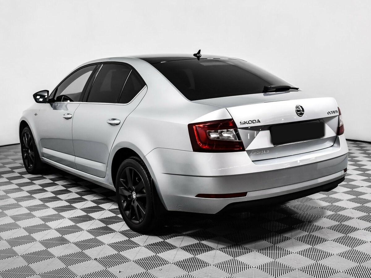 Skoda Octavia б/у, 2020, Роботизированная. Фото: #6