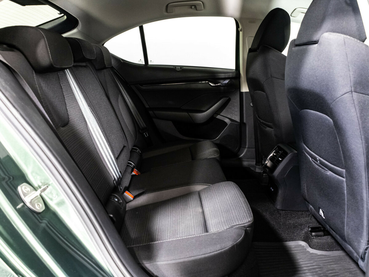 Skoda Octavia б/у, 2021, Механическая. Фото: #16