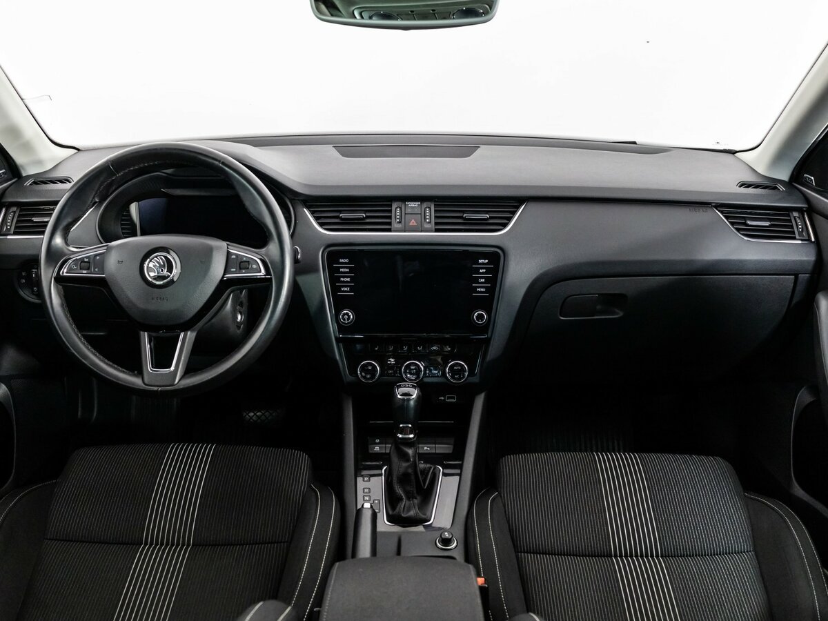 Skoda Octavia б/у, 2019, Роботизированная. Фото: #7