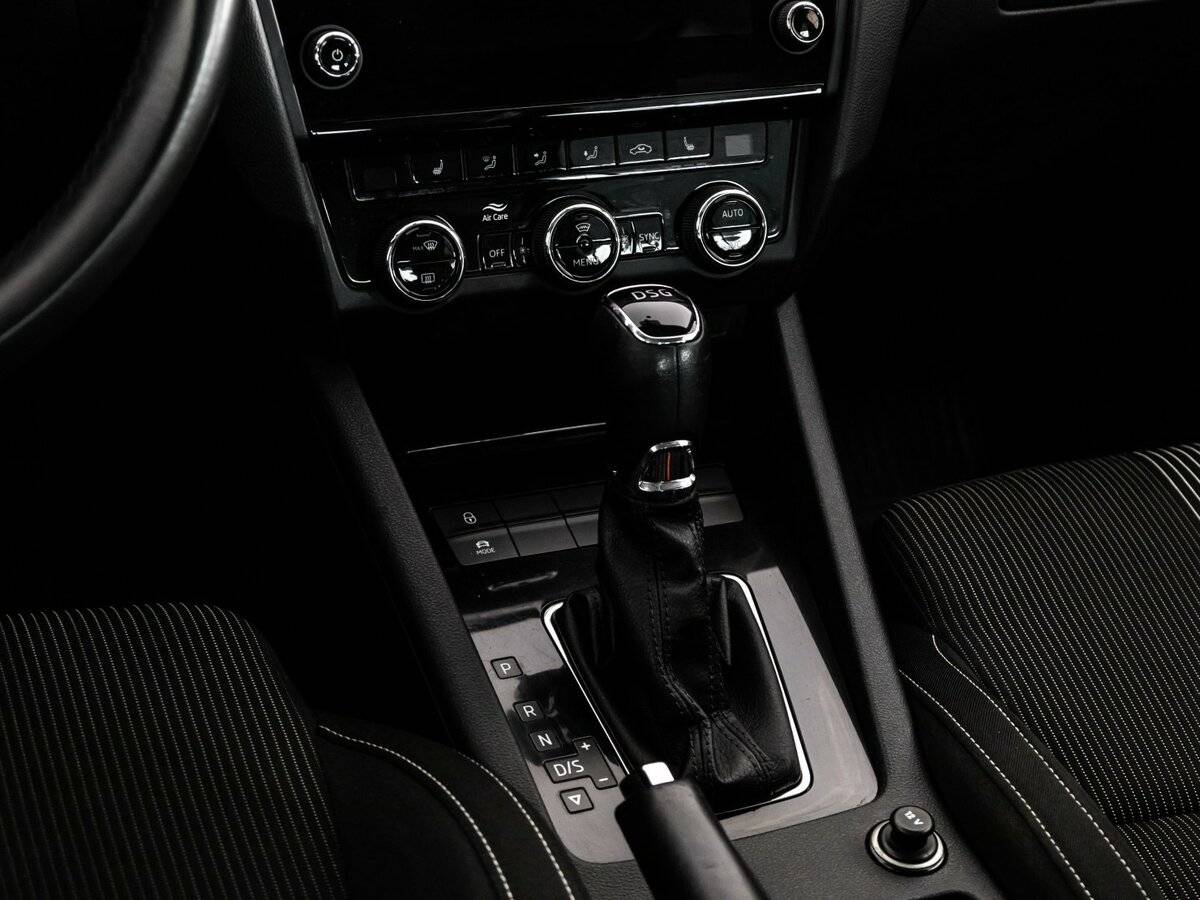 Skoda Octavia б/у, 2019, Роботизированная. Фото: #8