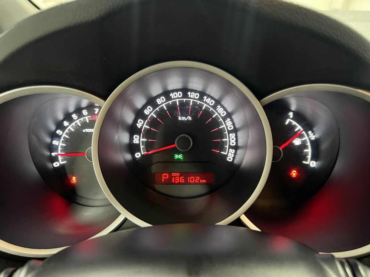 Киа Венга б/у, 2013, Автоматическая. Фото: #11