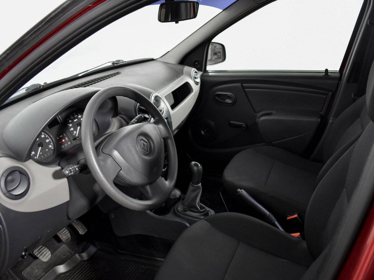 Renault Logan б/у, 2013, Механическая. Фото: #8