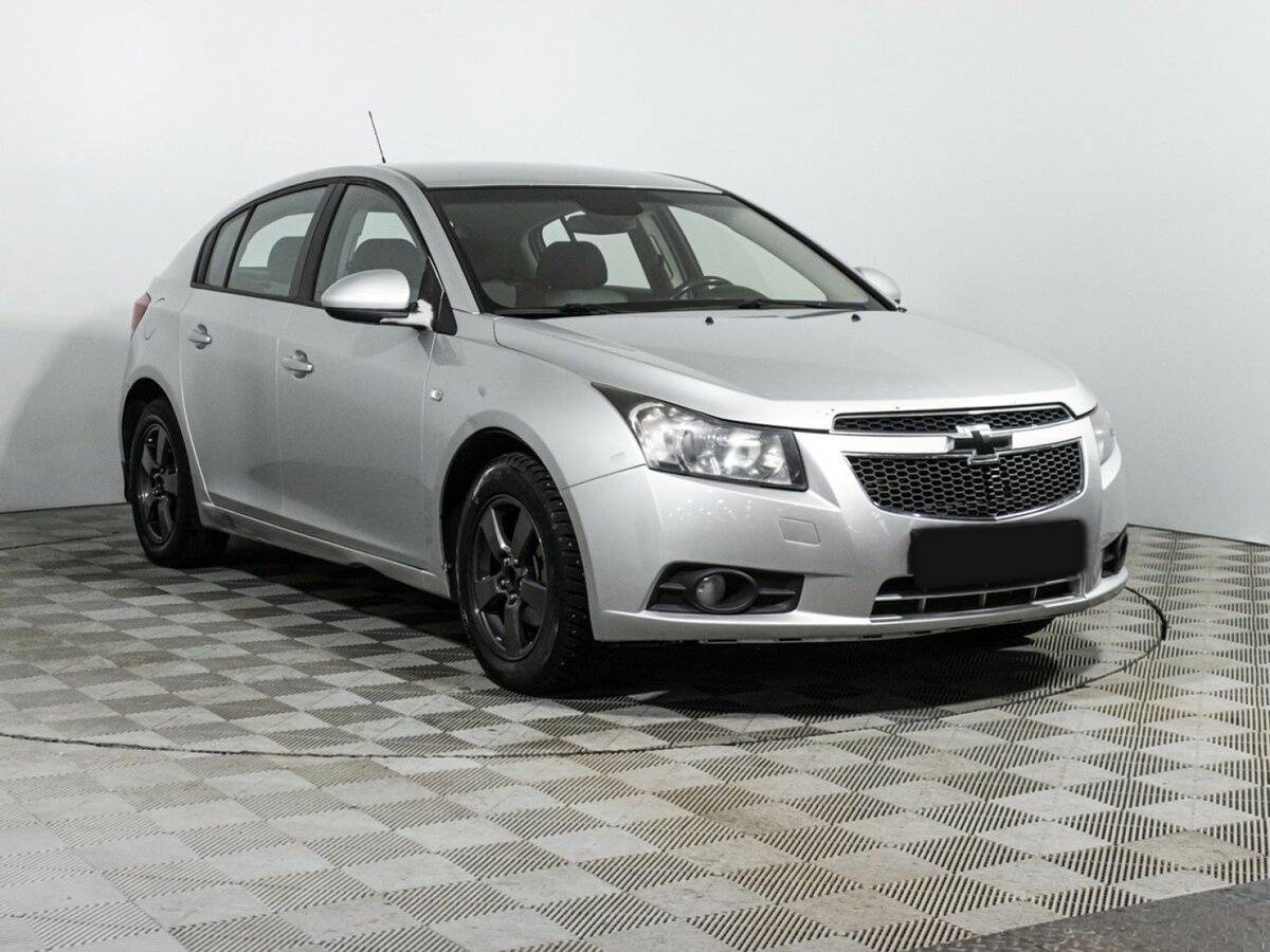 Chevrolet Cruze б/у, 2012, Механическая. Фото: #2