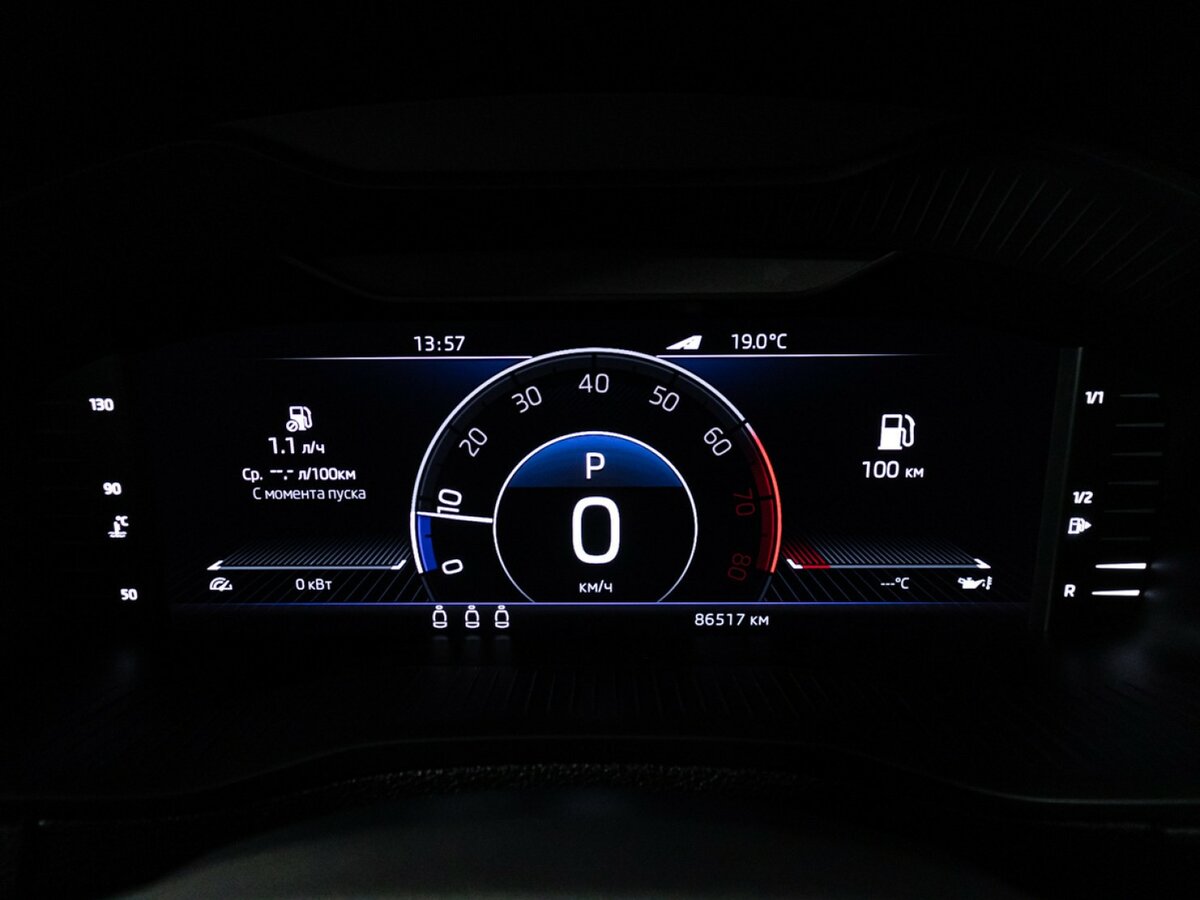 Skoda Karoq б/у, 2021, Автоматическая. Фото: #9