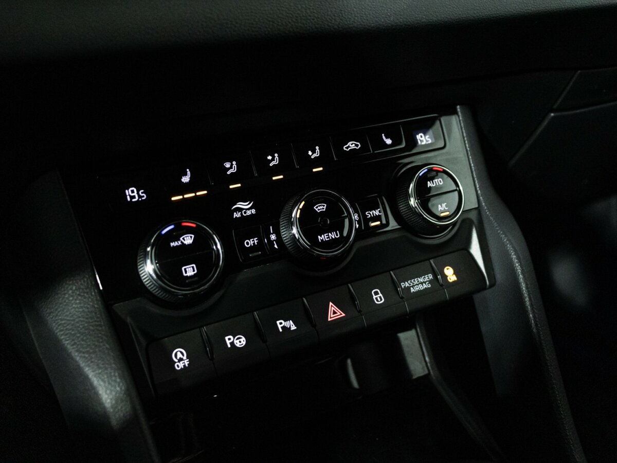 Skoda Karoq б/у, 2021, Автоматическая. Фото: #12