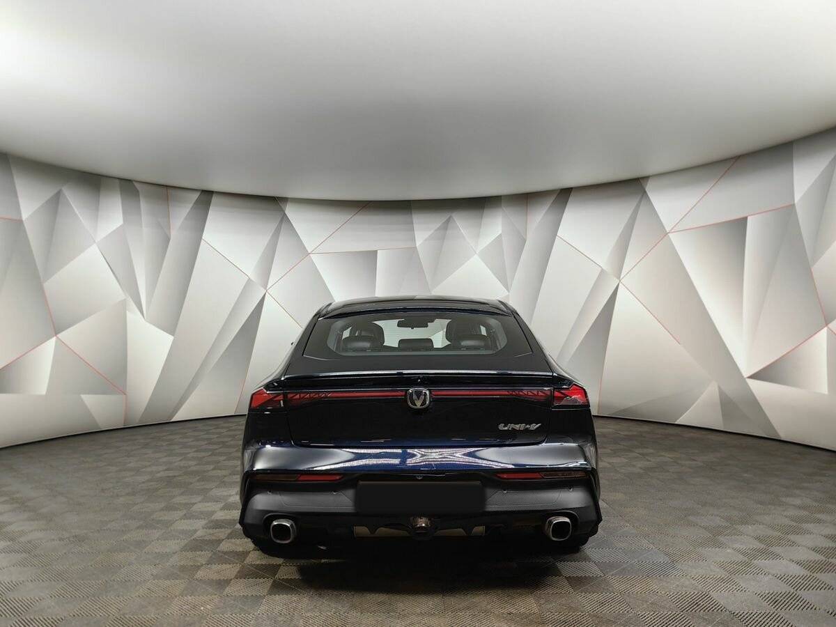 Чанган УНИ-В б/у, 2023, Роботизированная. Фото: #7