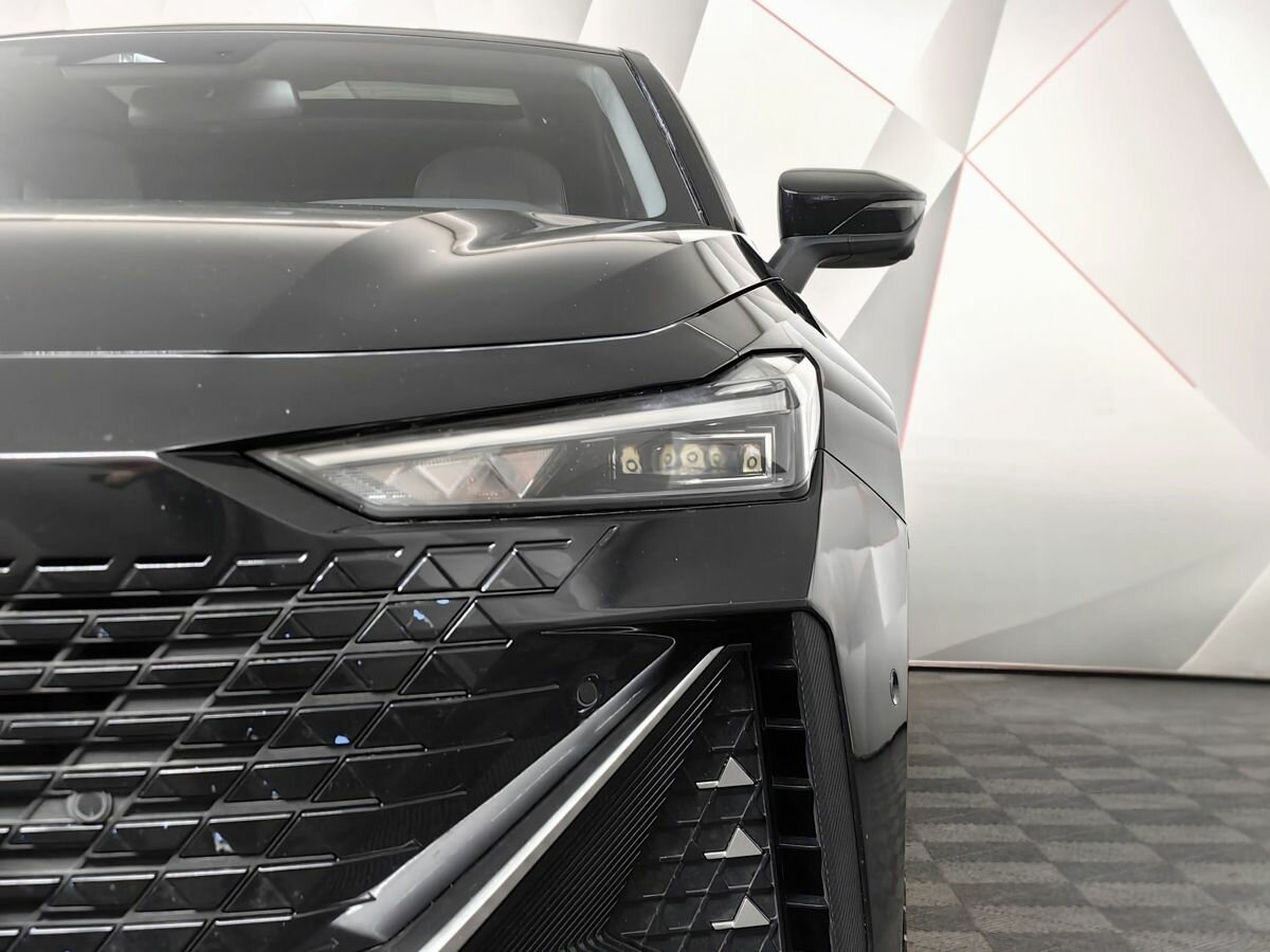 Чанган УНИ-В б/у, 2023, Роботизированная. Фото: #21