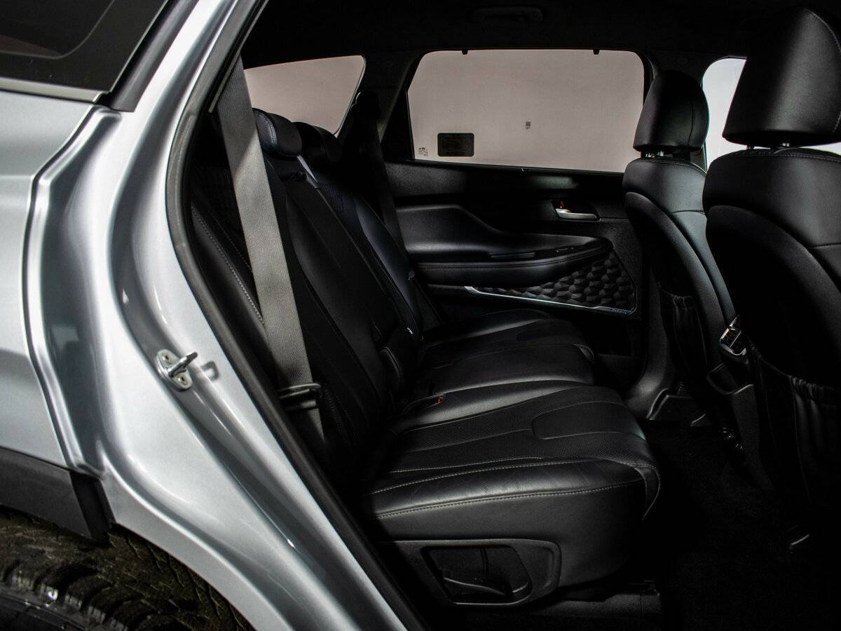 Hyundai Santa Fe б/у, 2018, Автоматическая. Фото: #9