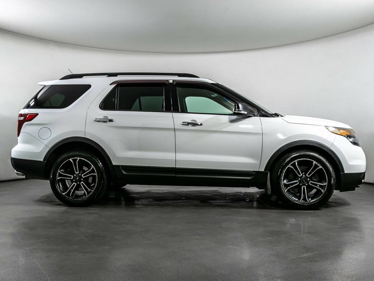 Ford Explorer б/у, 2013, Автоматическая. Фото: #3