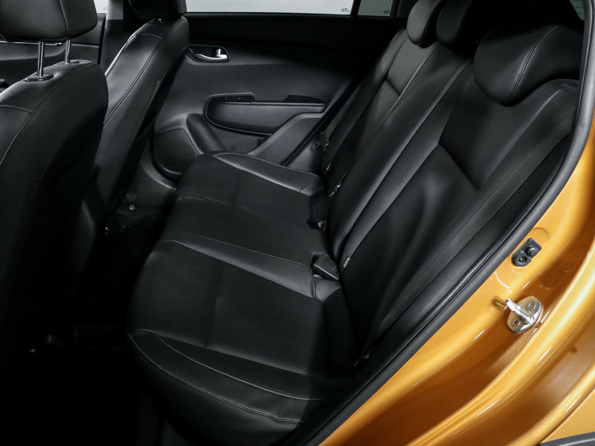 Kia Rio б/у, 2017, Автоматическая. Фото: #7