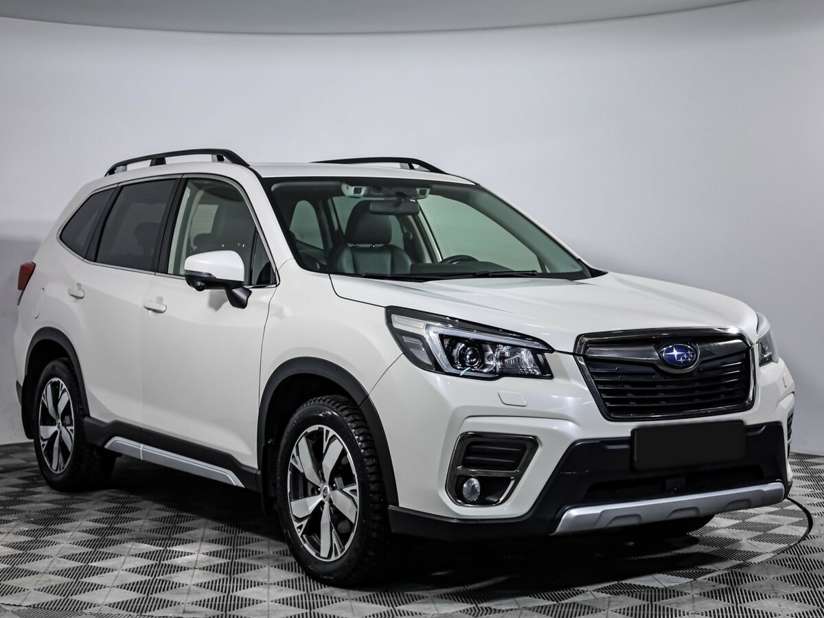 Subaru Forester б/у, 2018, Вариатор. Фото: #2