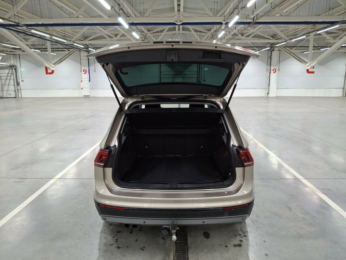 Фольксваген Тигуан б/у, 2017, Роботизированная. Фото: #9