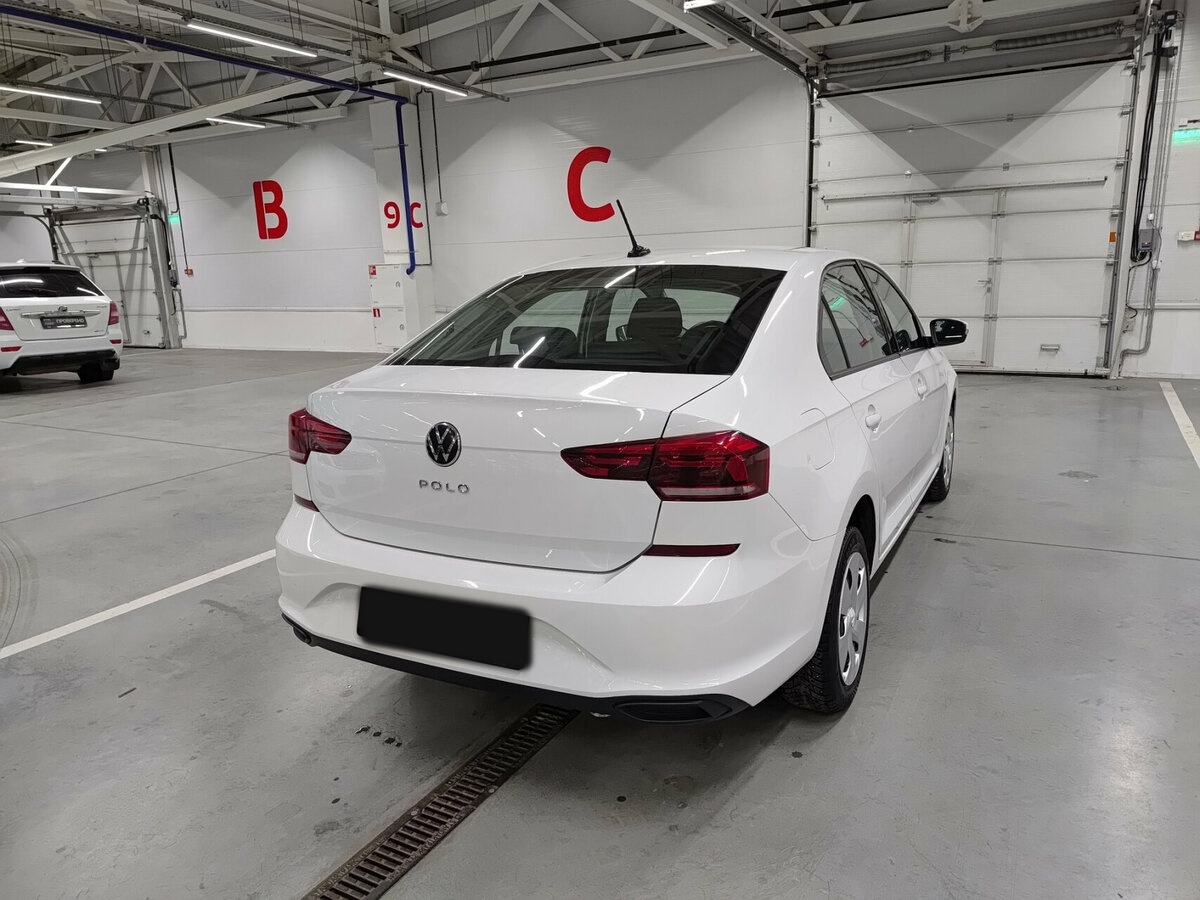 Volkswagen Polo б/у, 2021, Автоматическая. Фото: #4