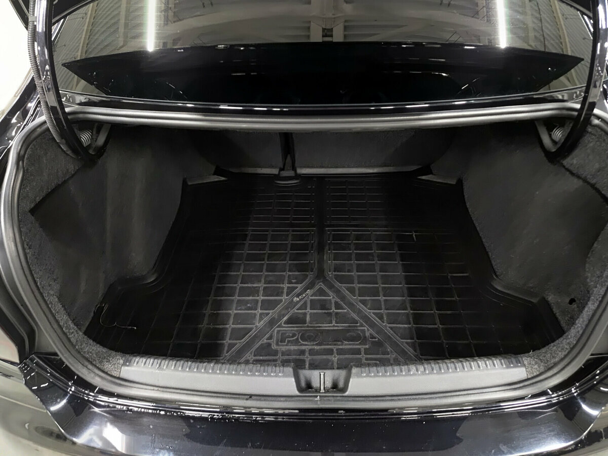 Volkswagen Polo б/у, 2016, Роботизированная. Фото: #8