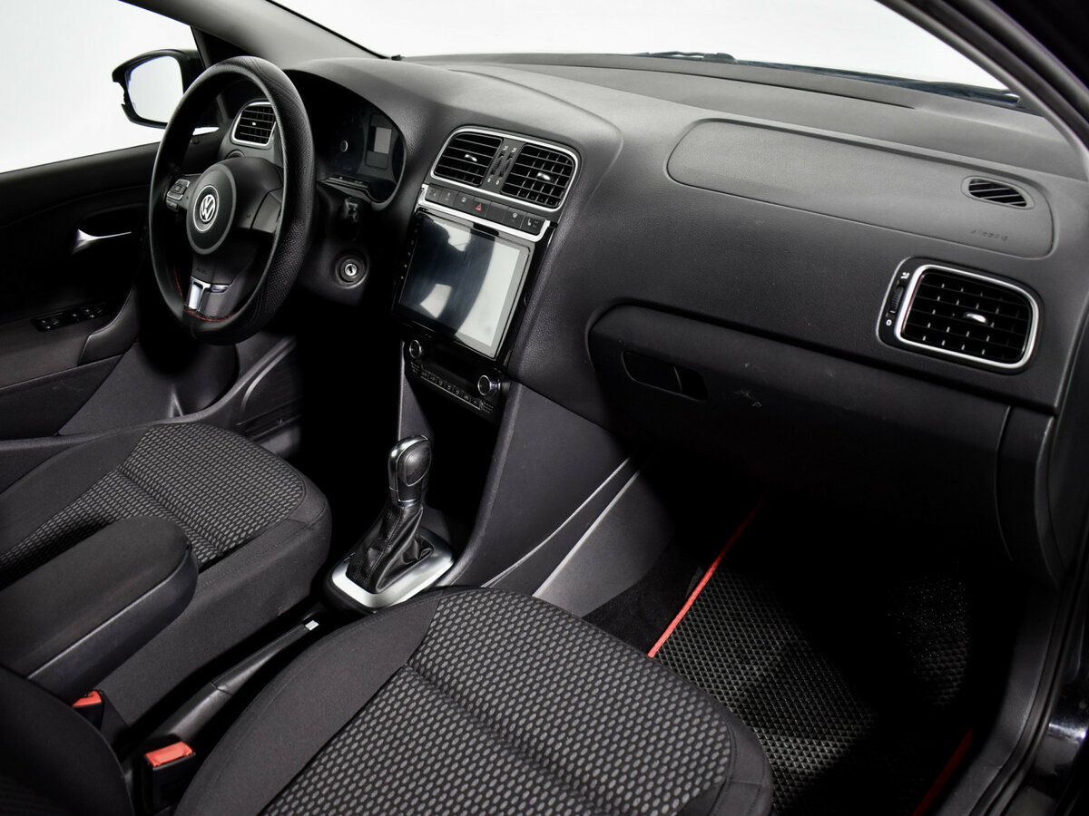 Volkswagen Polo б/у, 2013, Автоматическая. Фото: #11