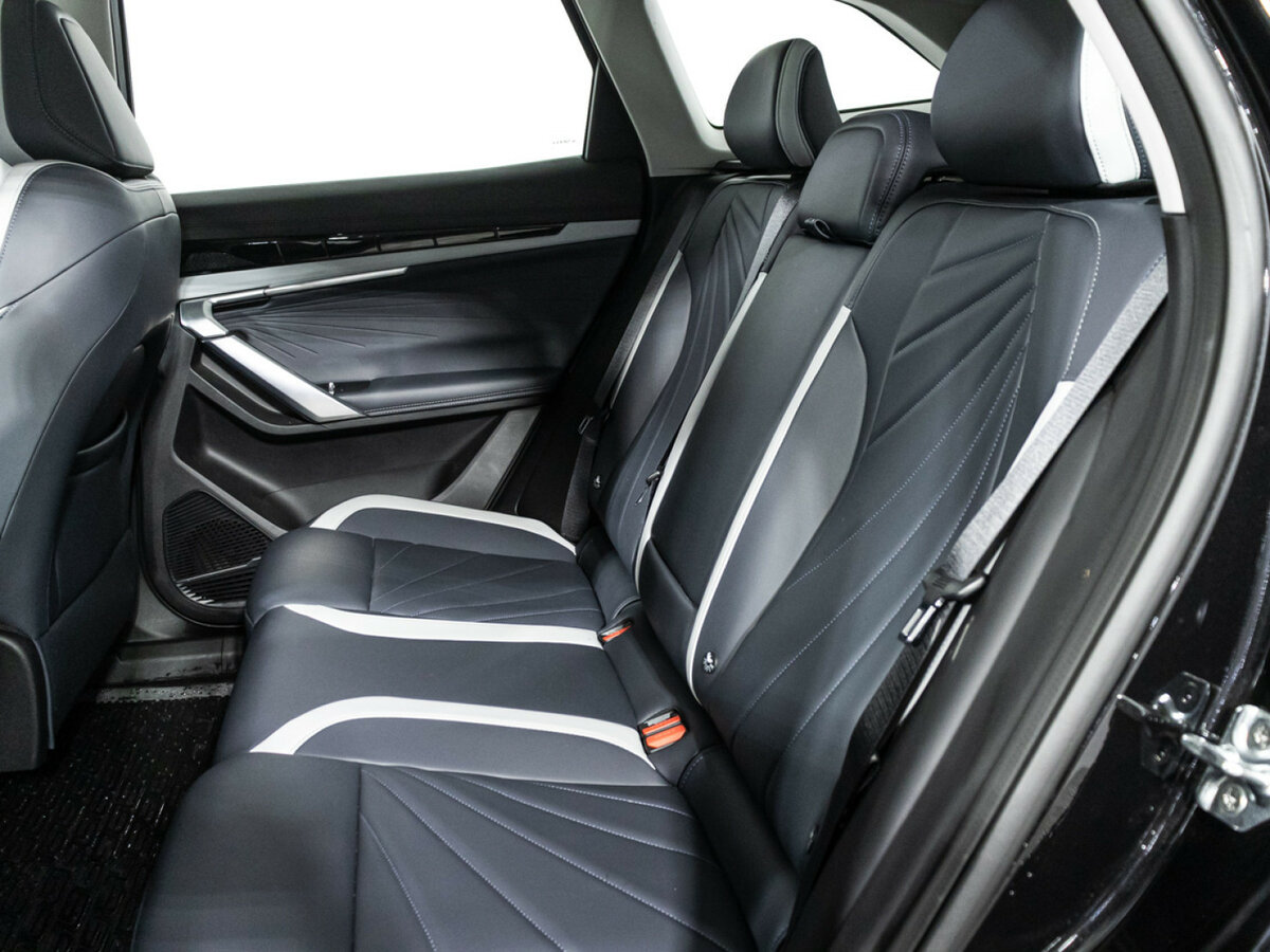 Geely Atlas б/у, 2023, Роботизированная. Фото: #7