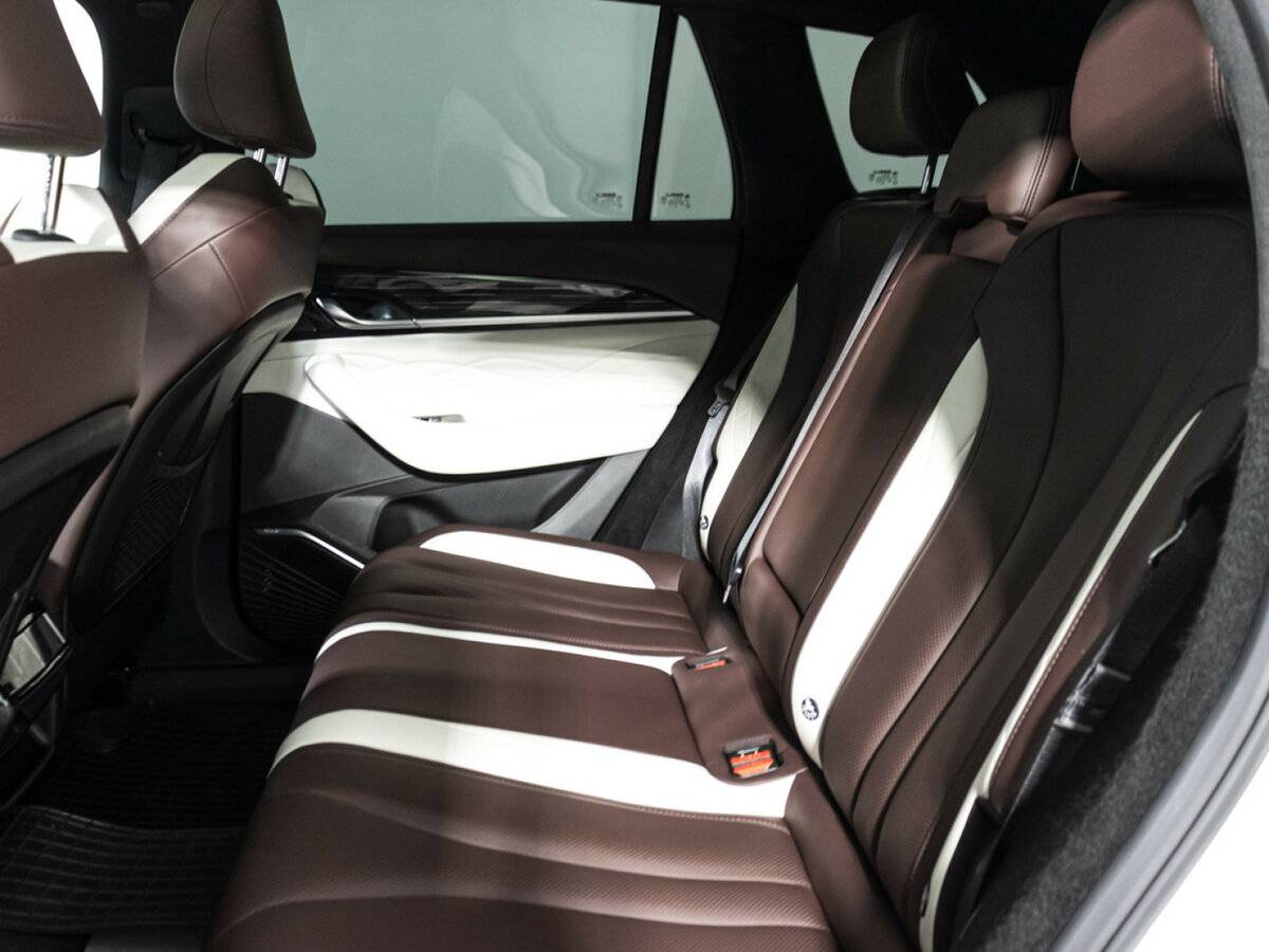 Geely Monjaro б/у, 2023, Автоматическая. Фото: #7