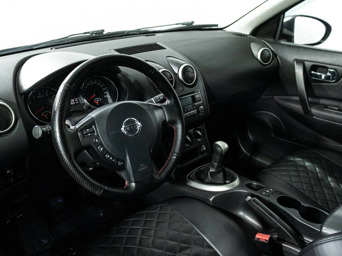 Nissan Qashqai+2 б/у, 2012, Механическая. Фото: #9